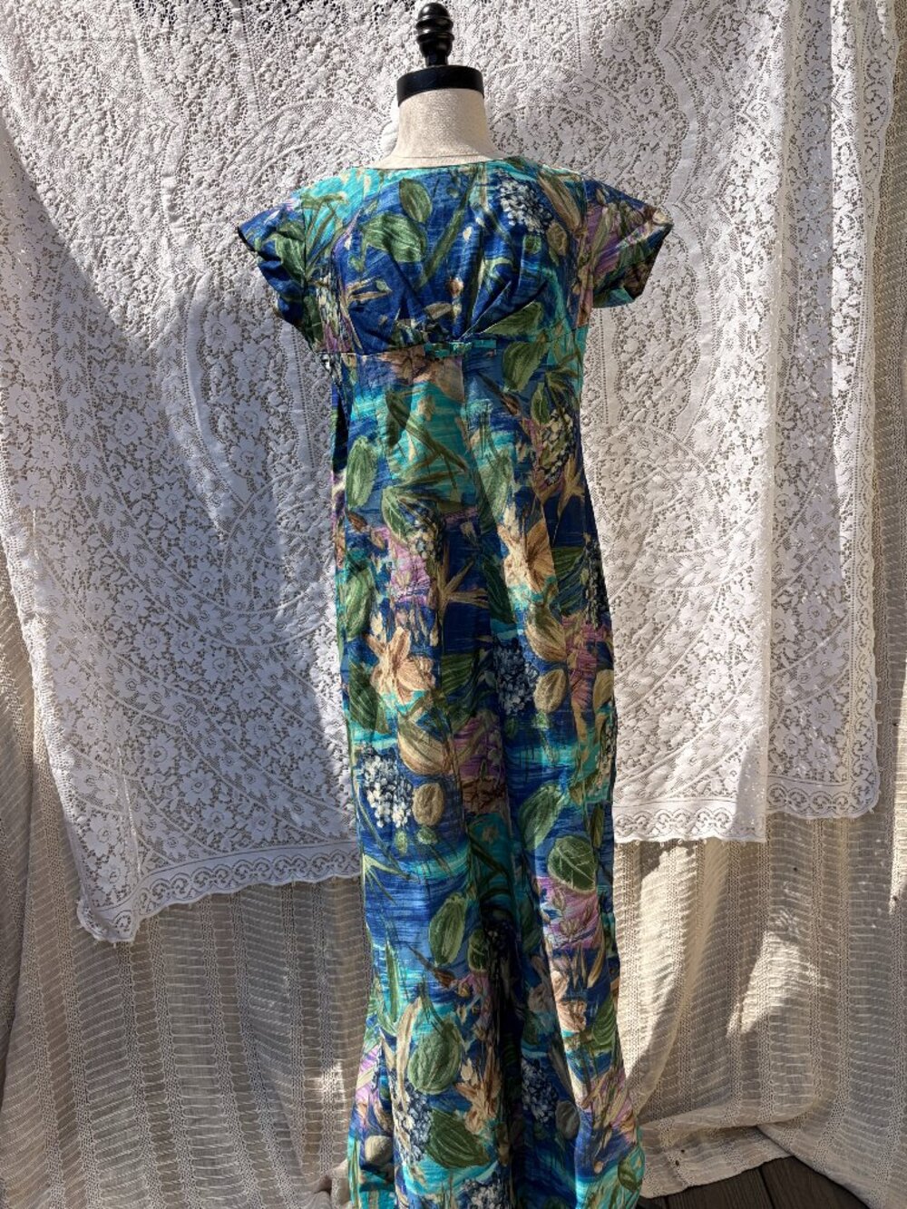 950s Waltah Clarke's Hawaiian maxi dress